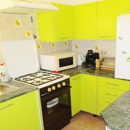 Appartement Sziszi Nyaralohaz à Balatonszarszo Extérieur photo