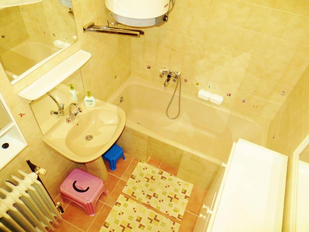 Appartement Sziszi Nyaralohaz à Balatonszarszo Extérieur photo