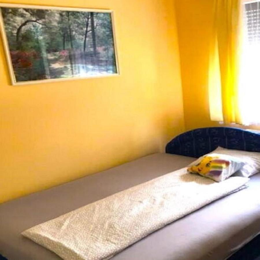 Appartement Sziszi Nyaralohaz à Balatonszarszo Extérieur photo