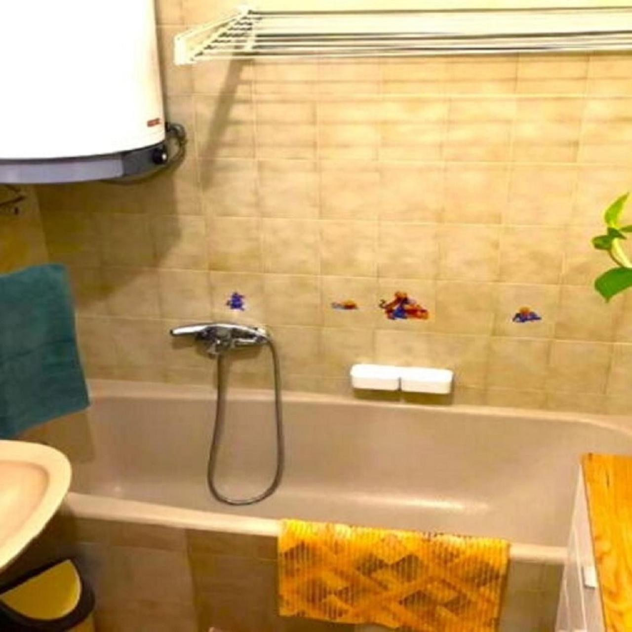 Appartement Sziszi Nyaralohaz à Balatonszarszo Extérieur photo